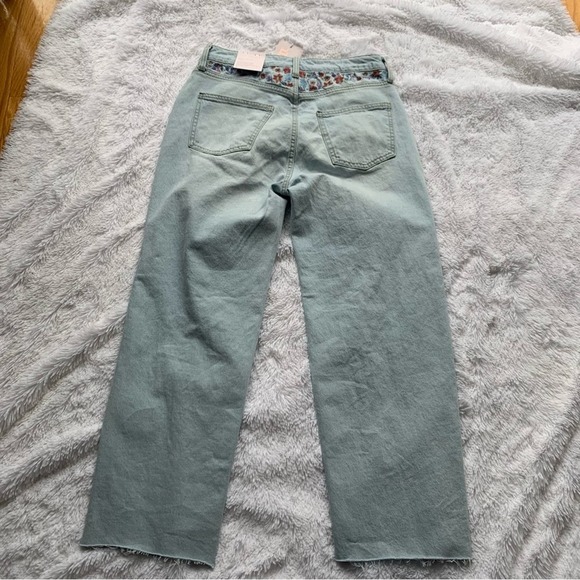 Lauren Conrad | NWT Super High Rise Size 6 Crop Floral Embroidered Jeans - Picture 8 of 16